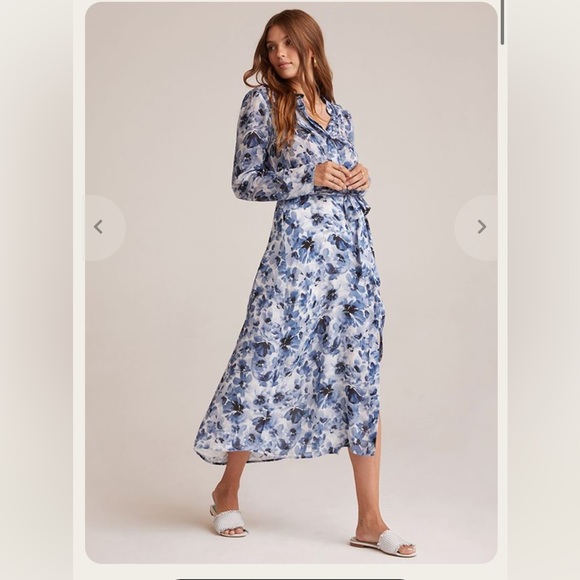Dresses & Skirts - NWOT Bella Dahl Navy Floral Maxi Shirt Dress